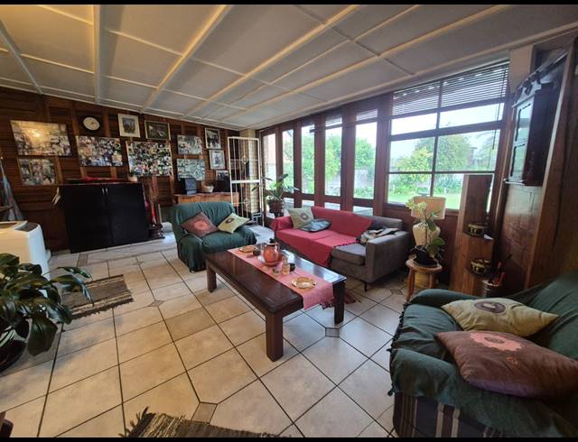 5 BEDROOM HOUSE FOR SALE IN FLORA GARDENS